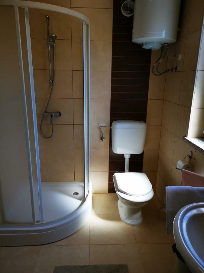 Erna & Inga Apartment Савудрия Екстериор снимка